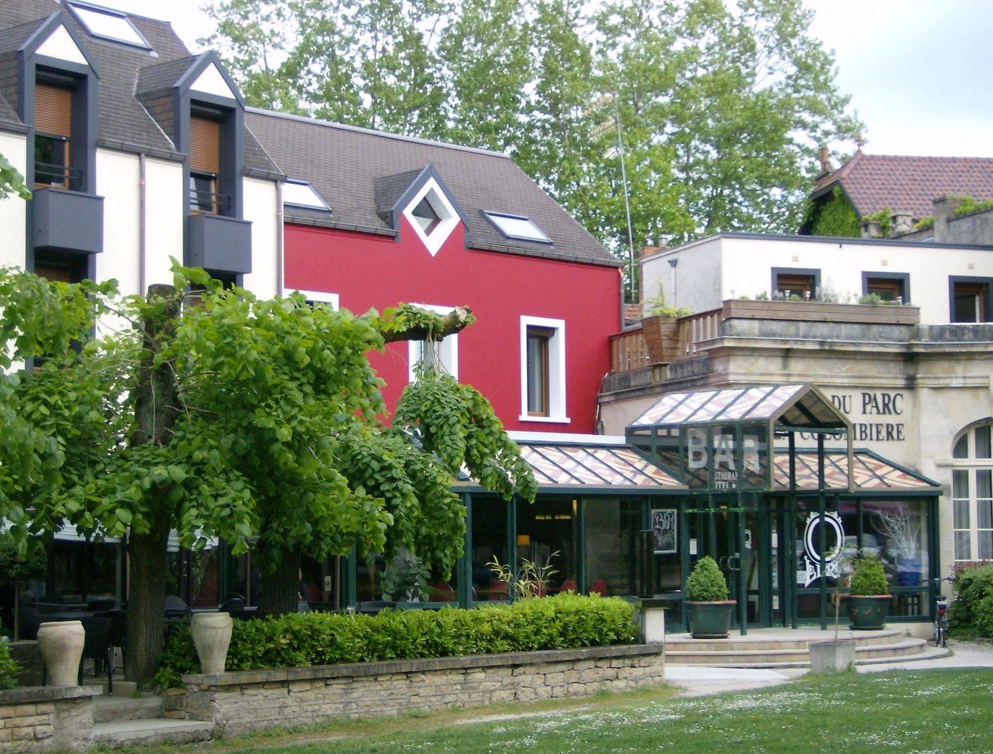 Hotel Restaurant Du Parc De La Colombiere Дижон Екстериор снимка